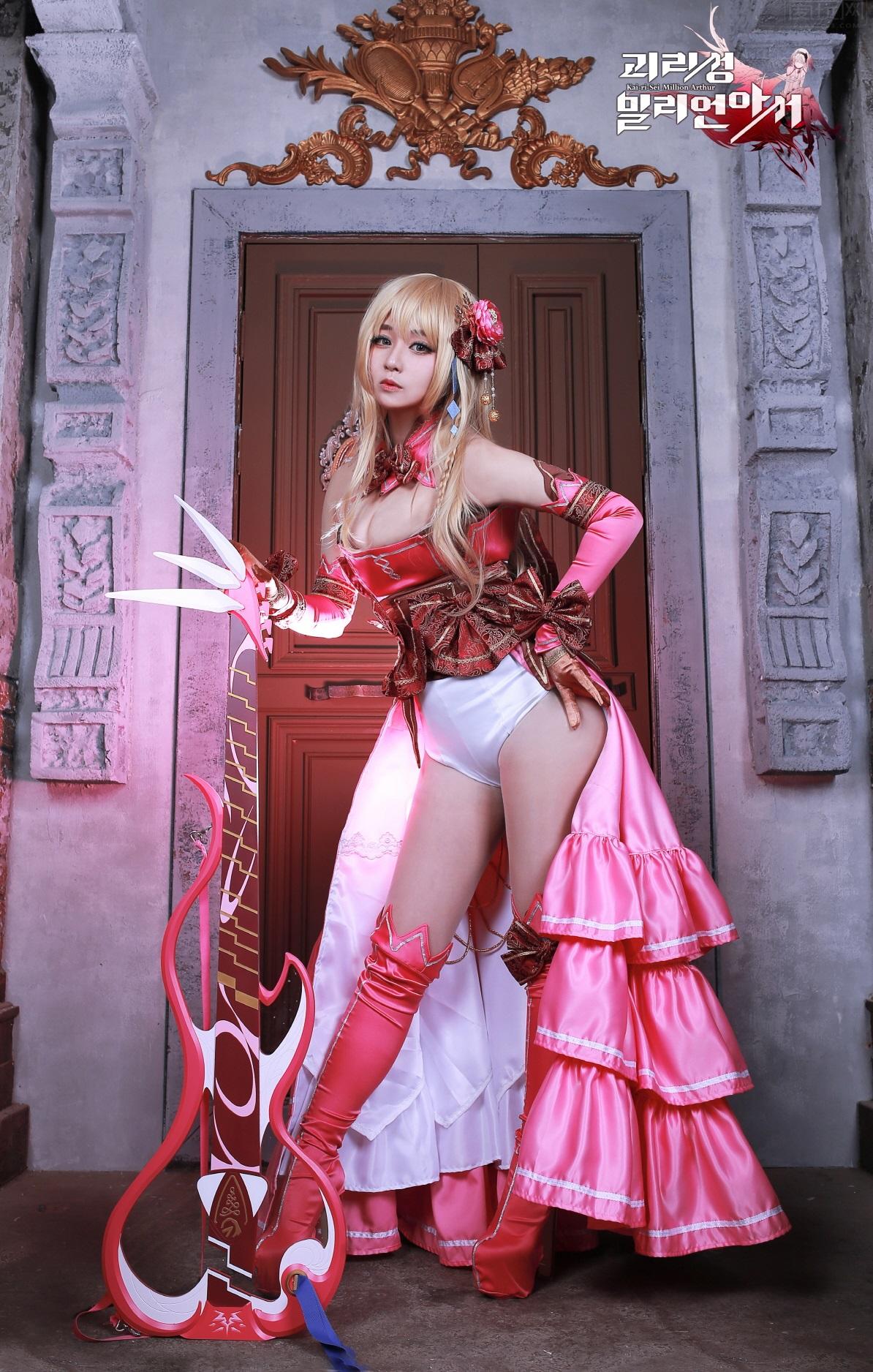 乳量高还原！《乖离性MA》性感Cosplay精选 第1页