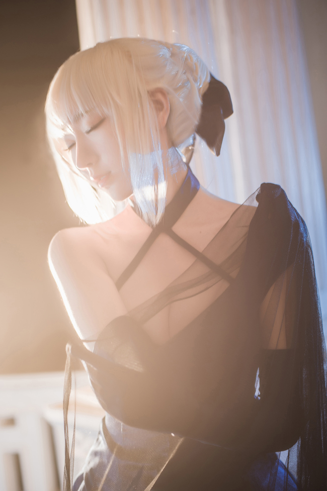 性感美女蓝色礼服 cosplay骑士王saber(3) 第3页