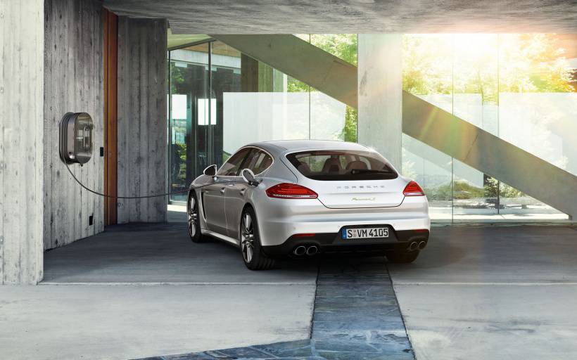 2014款保时捷Panamera S E-Hybrid跑车高清图片(8) 第8页