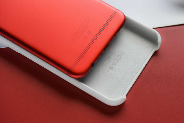 彰显红的美 时尚手机OPPO R9s红色版图赏(8) 第8页