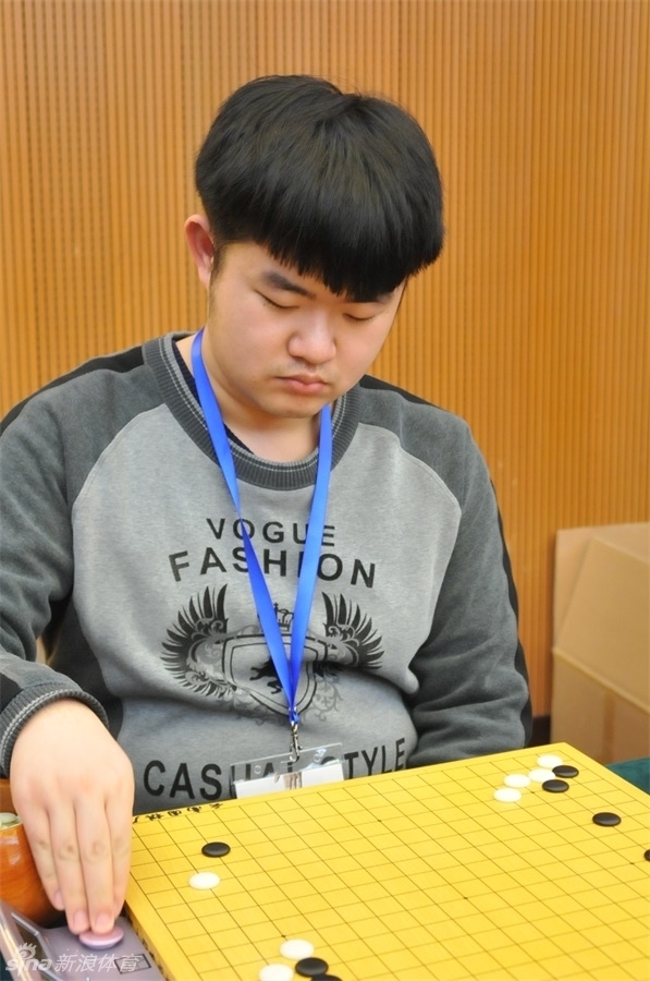 晚报杯业余围棋赛首日(31) 第31页