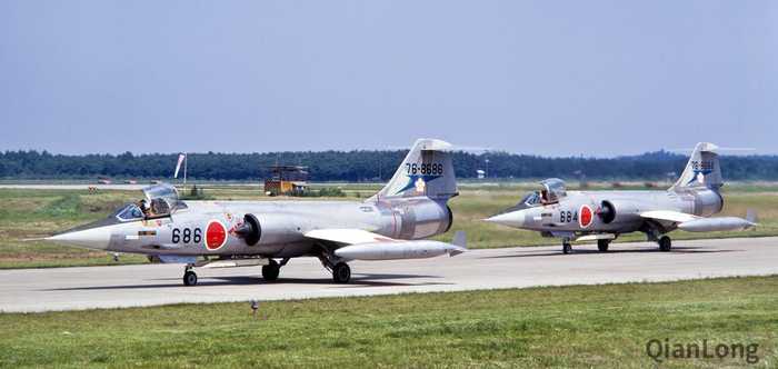 日本航空自卫队的F 第1页