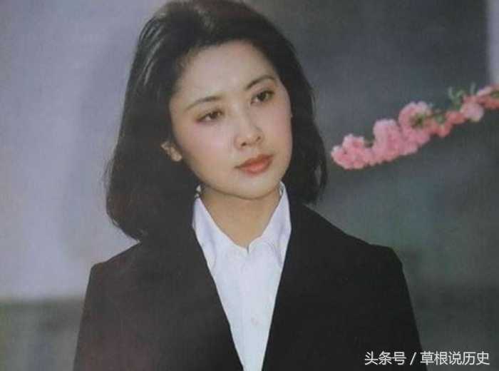 镜头下：80年代，新时期的中国女性 第1页