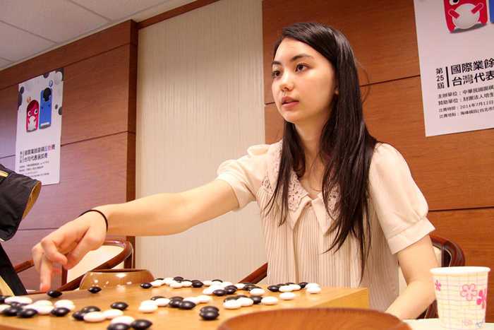 围棋界最美女棋士黑嘉嘉，新年跨界娱乐圈！(10) 第10页