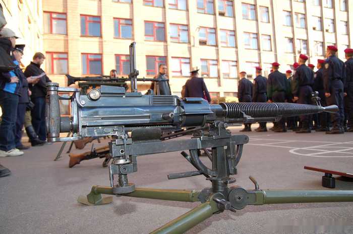苏联枪械设计大师的最大败笔，中型机枪曾广遭诟病 第1页