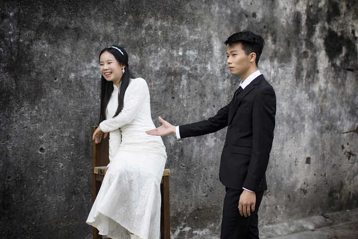 青年独立学者易白微博公布结婚消息，称婚礼将简办(5) 第5页