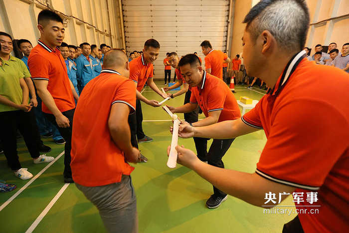 远望号船队胜利返航 航程可绕地球5圈(7) 第7页