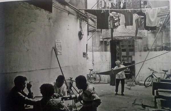 镜头下的90年代老上海人的日常，总有一张图勾起你的回忆(7) 第7页