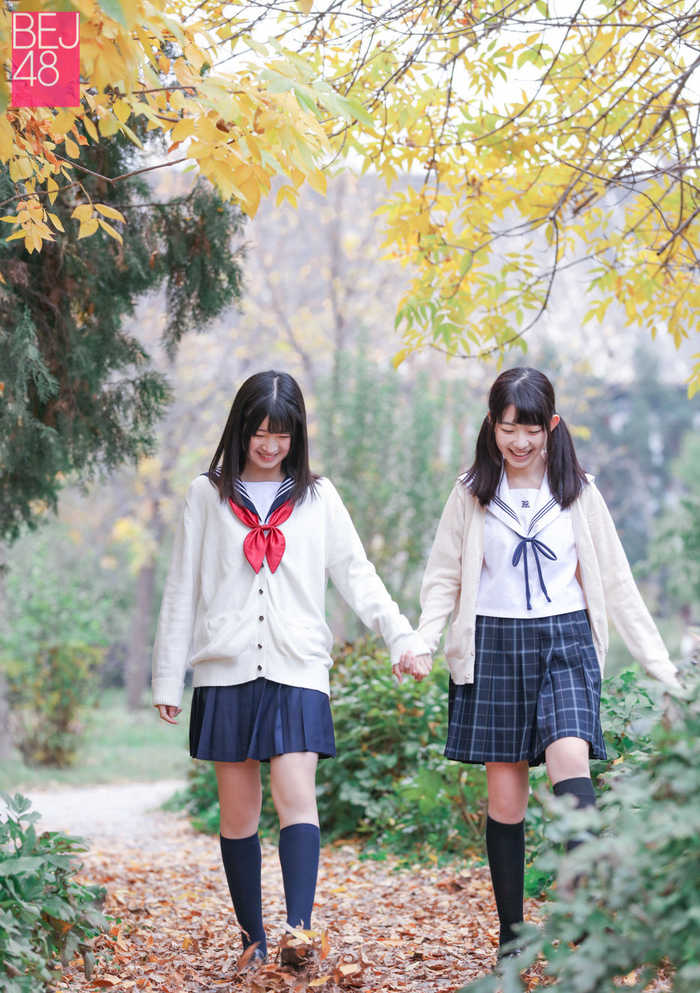 BEJ48秋季写真 少女的校服和小短裙 第1页