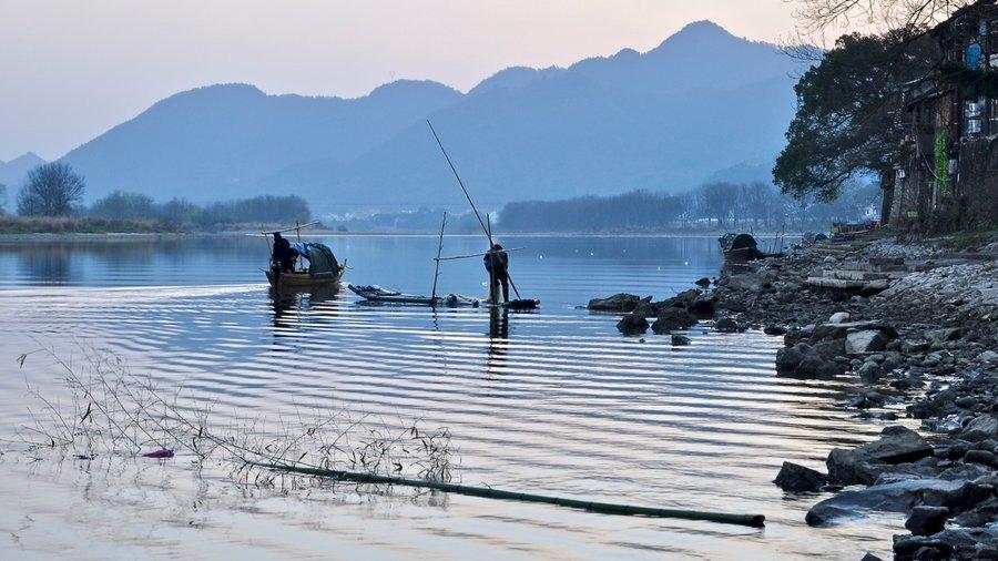 浙江丽水古堰画乡瓯江美景