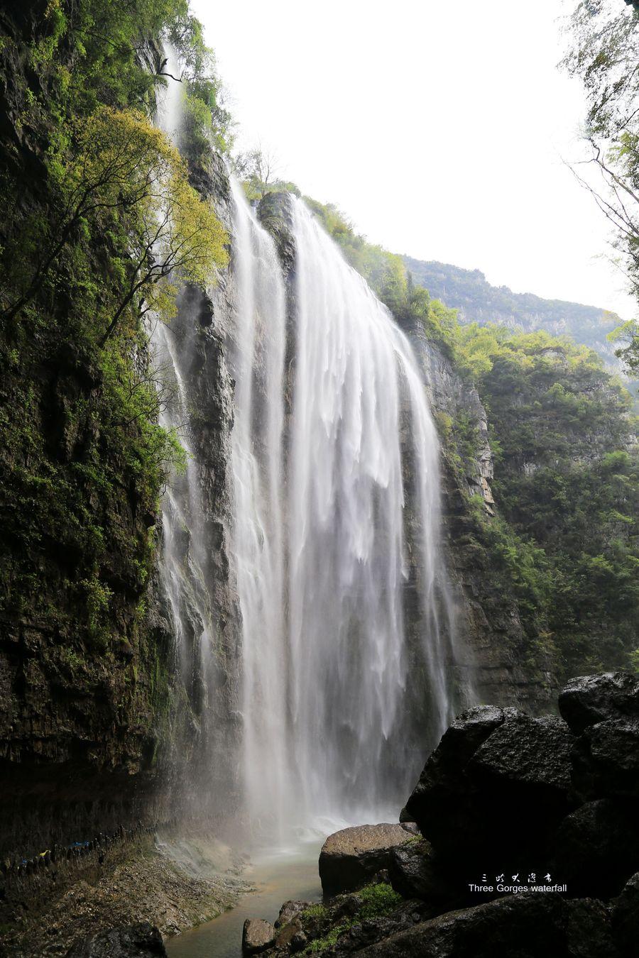 三峡大瀑布(9) 第9页