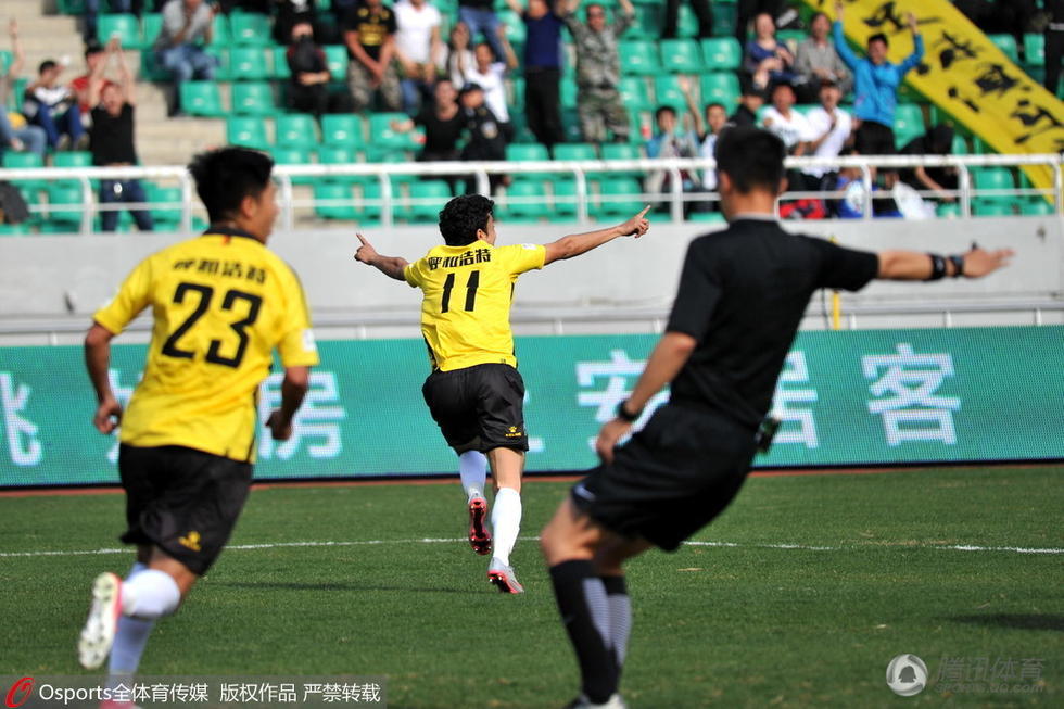 高清:呼和浩特1-0北京北控 高指导首秀开门黑(2) 第2页