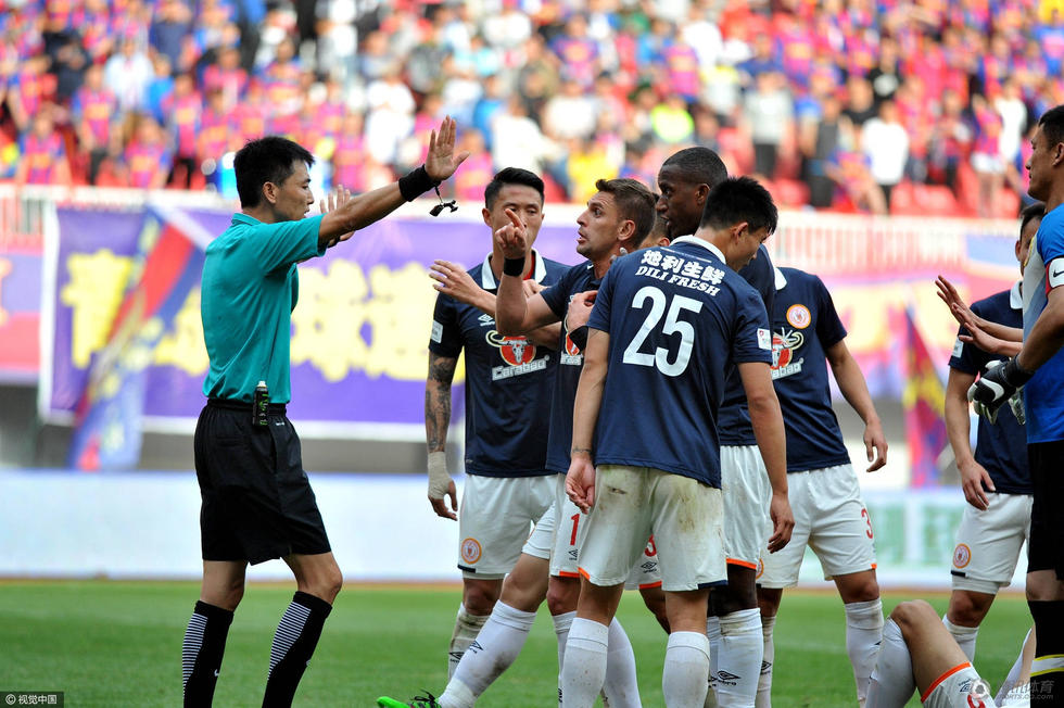 高清：人和0-0客平黄海 双方浪费多次得分良机(3) 第3页