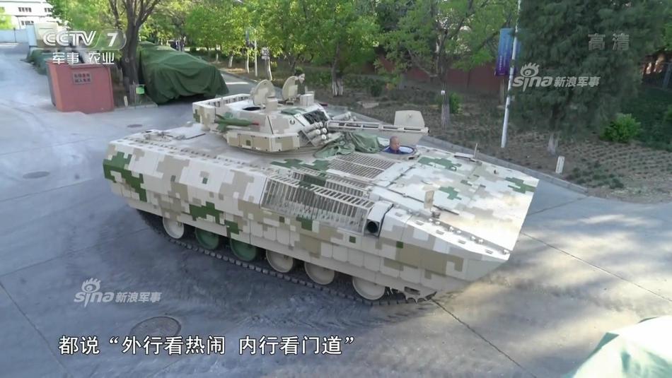 感受中国外贸型vn12装甲车:造型现代火力强劲