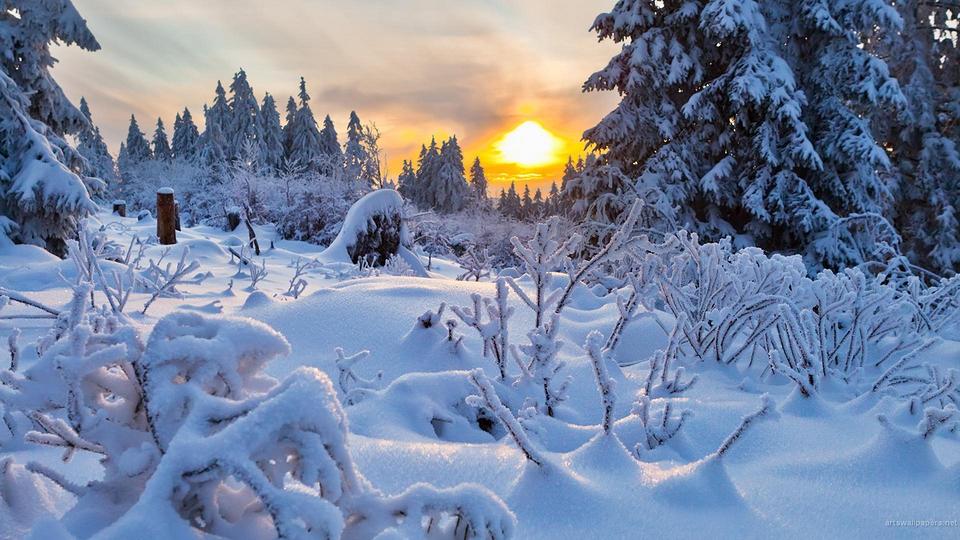 白雪皑皑的景色壁纸