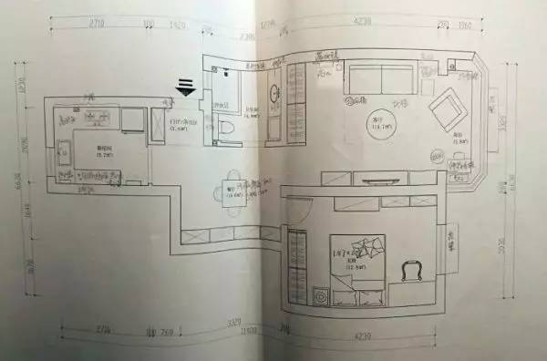 小夫妻19万自装土洋结合小婚房惊呆朋友 第1页