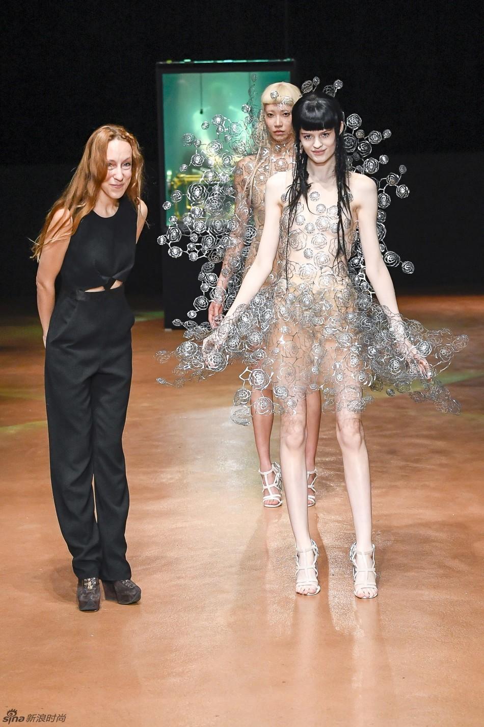 Iris van Herpen 2017秋冬高定系列(19) 第19页