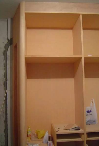 衣柜做到顶，如何衔接天花板？(2) 第2页