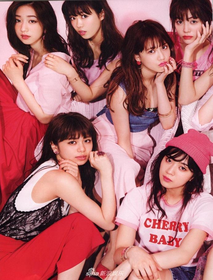 组图：日本音乐组合E-girls再出发 上杂志散发粉红诱惑 第1页