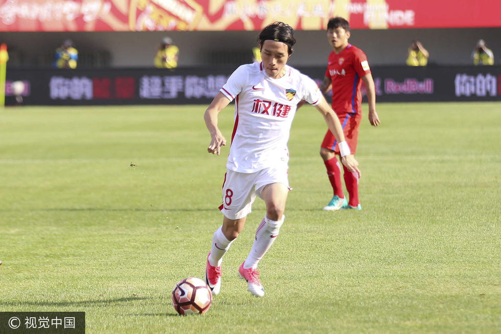 高清:权健2-0延边帕托梅开二度 储今朝染红