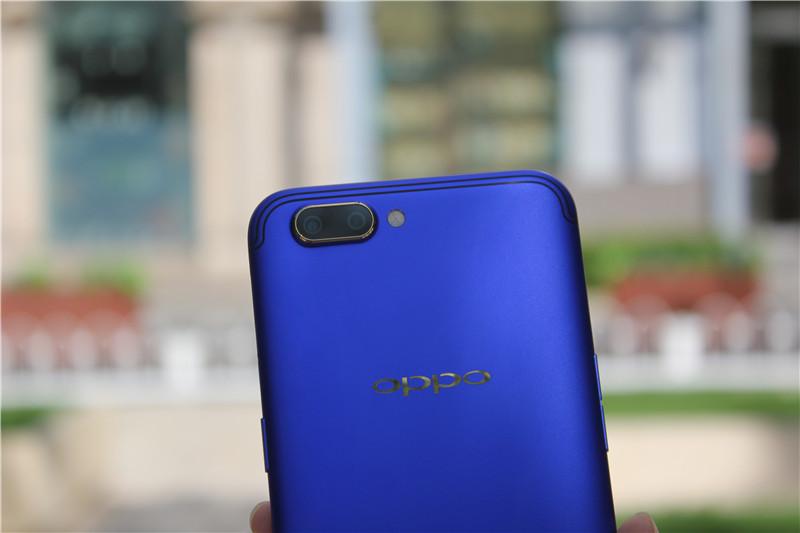 OPPO R11巴萨限量版图赏 红蓝撞色融入巴萨灵魂(3) 第3页