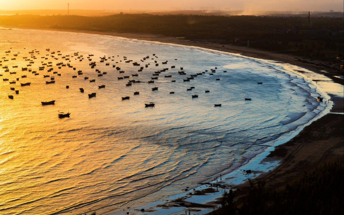 风情渔村最美海湾夕阳风光 第1页