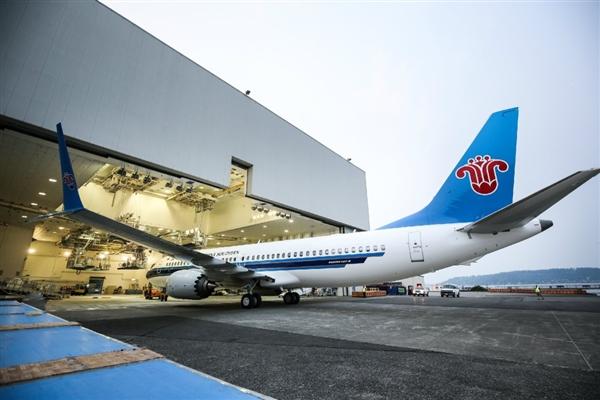 南航首架波音737 MAX 8亮相(7) 第7页