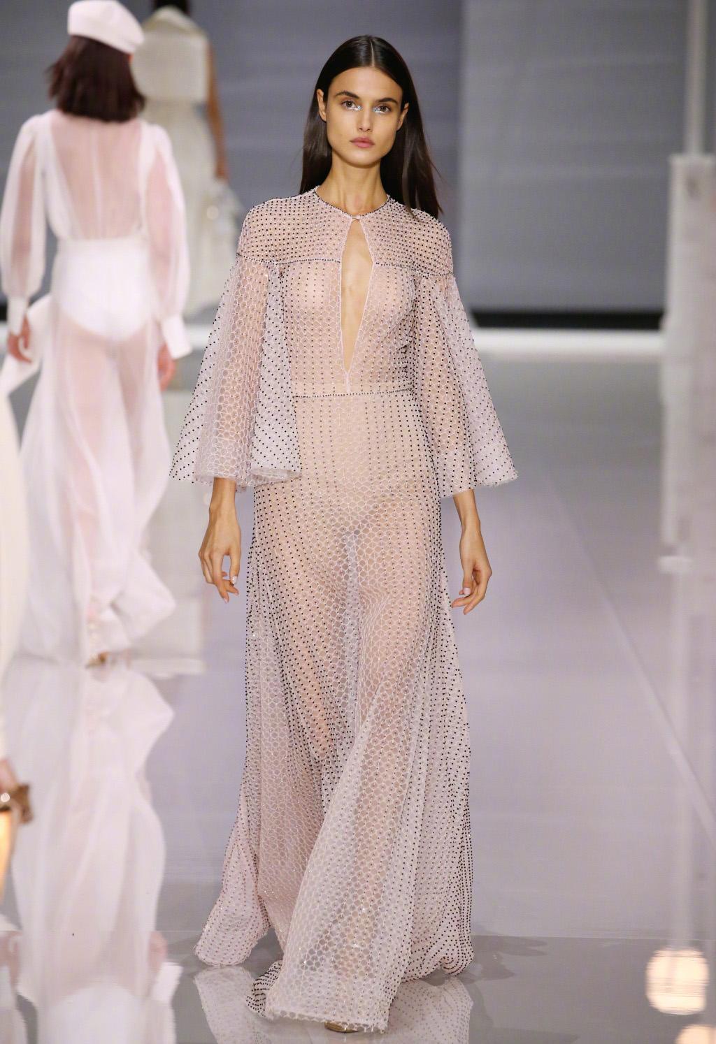 Ralph&Russo 2018伦敦时装秀成衣系列精选图(6) 第6页