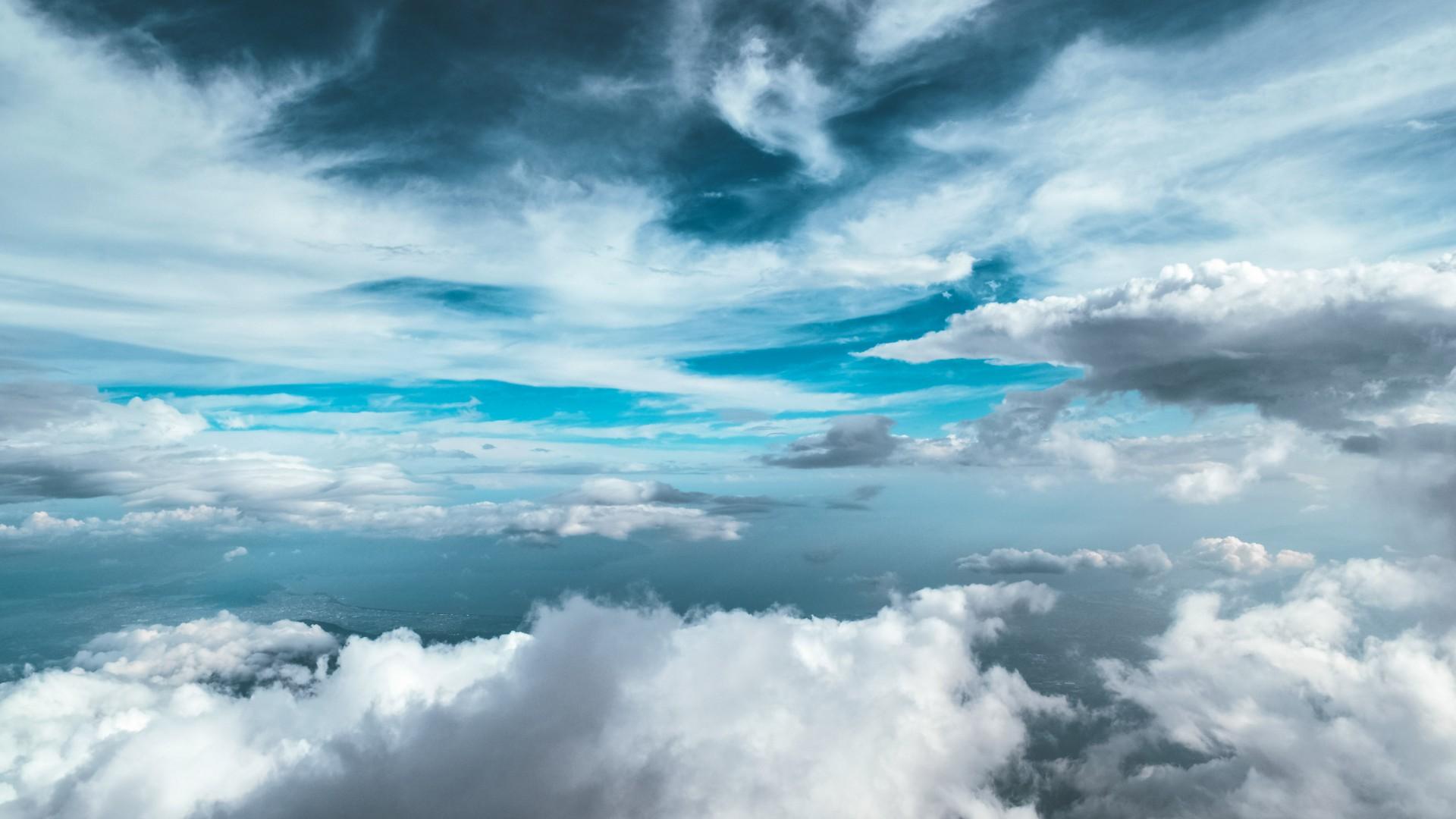 高空云层壮观景色1080p壁纸