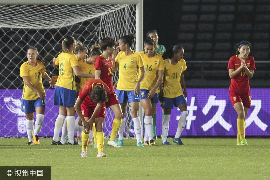 女足四国赛-中国2-2巴西获第三 第1页