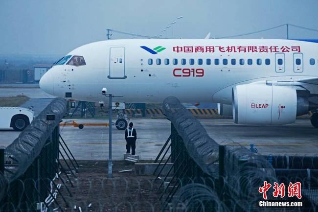 C919大飞机在上海进行转场前最后一次试飞(6) 第6页