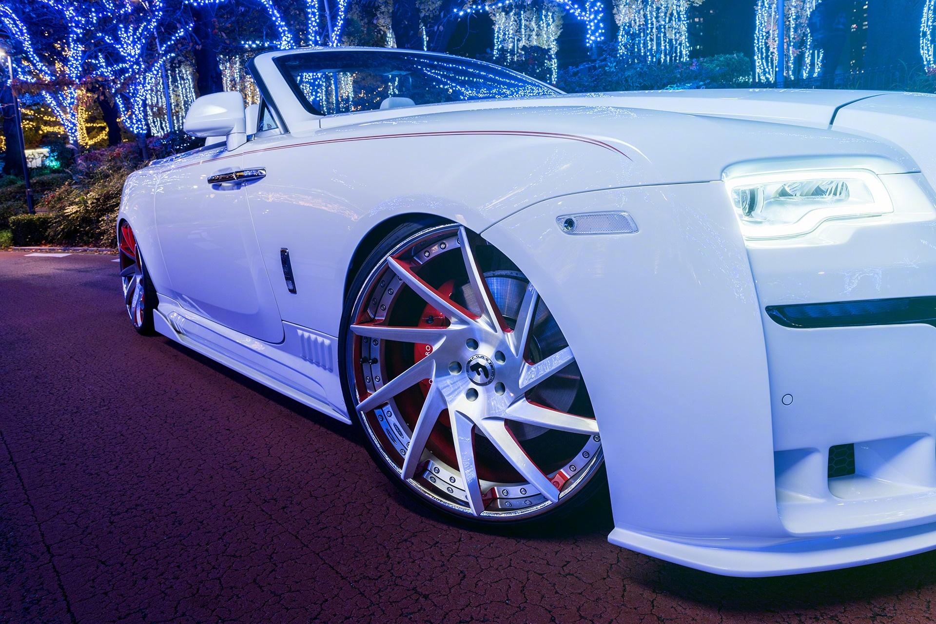 劳斯莱斯Rolls-Royce Dawn With Forgiato Wheels，好看么？ ​​​(4) 第4页