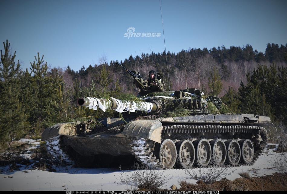装备跟不上意识形态！捷克装甲部队演习主力仍是T-72改 第1页
