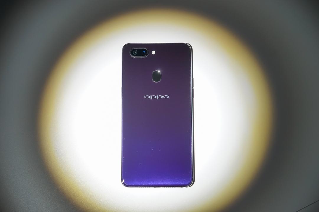 OPPO R15开箱：2999元起售/“刘海”全面屏(12) 第12页