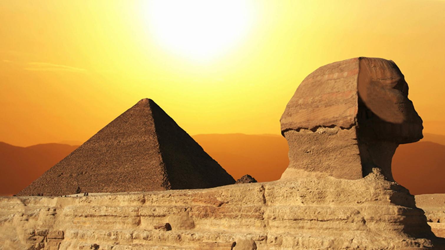 埃及发现“史上最大的石棺”，埃及人民激动不已，可能是亚历山大 第1页