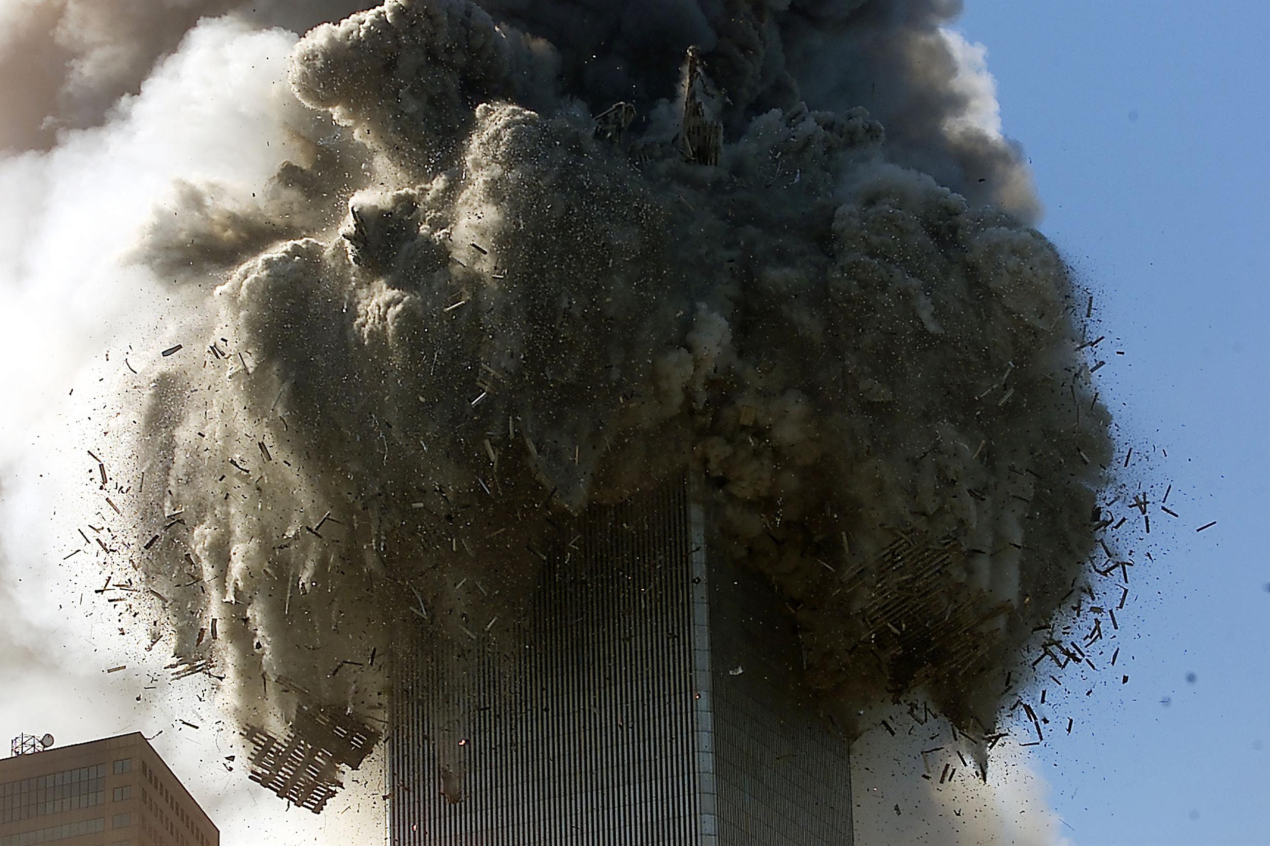 2001年9月11日,美国纽约,911恐怖袭击事件中世界贸易中心双子塔被飞机