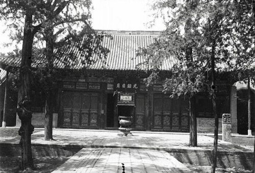 黑白镜头记录下的1907年河南洛阳龙门石窟和关林，庄严神秘(7) 第7页