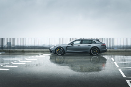 Porsche Panamera Turbo Sport Turismo(3) 第3页